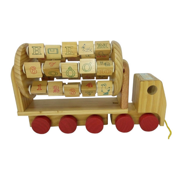 Ô tô chở chữ và số